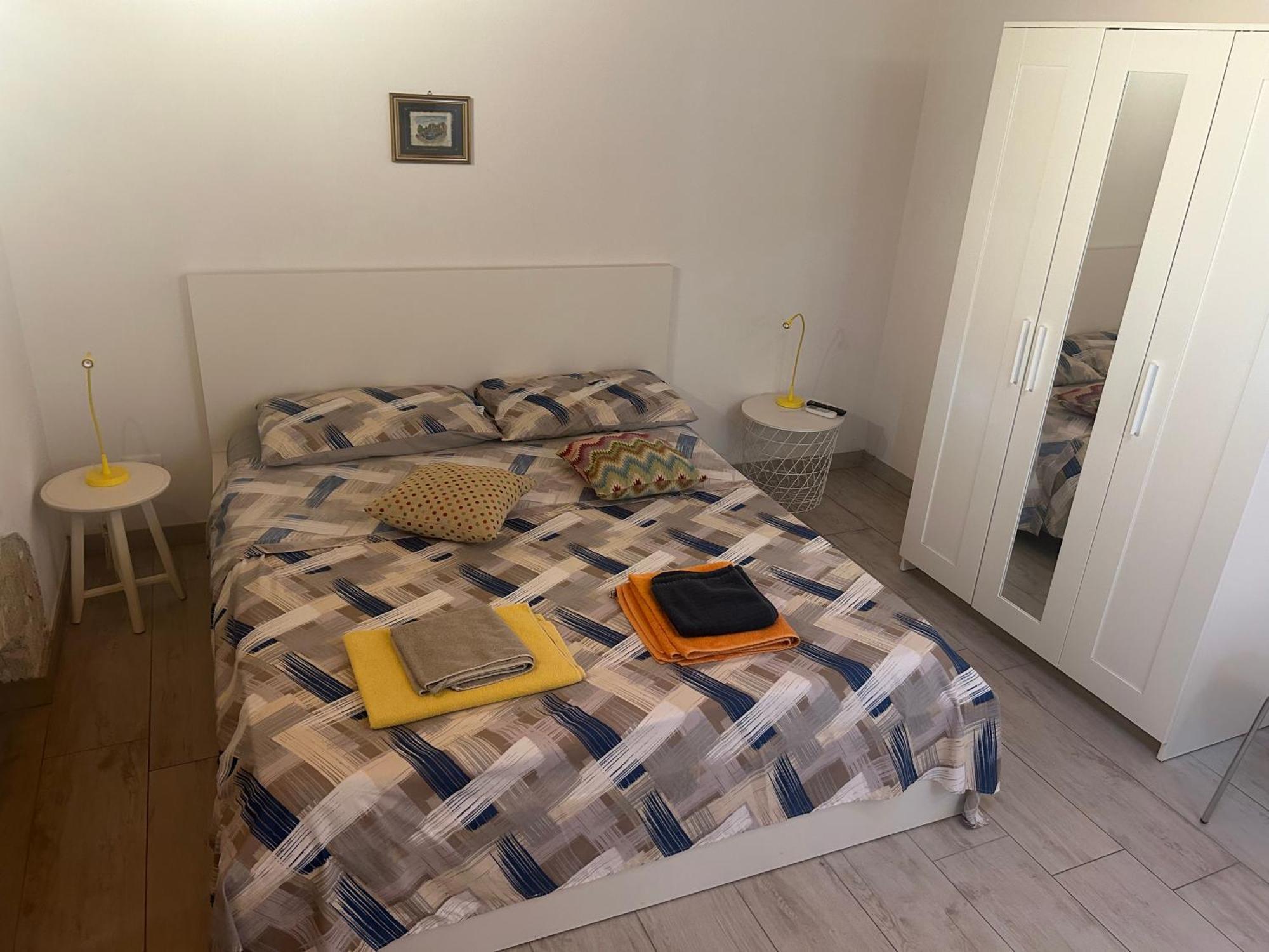 Apartment Deni's