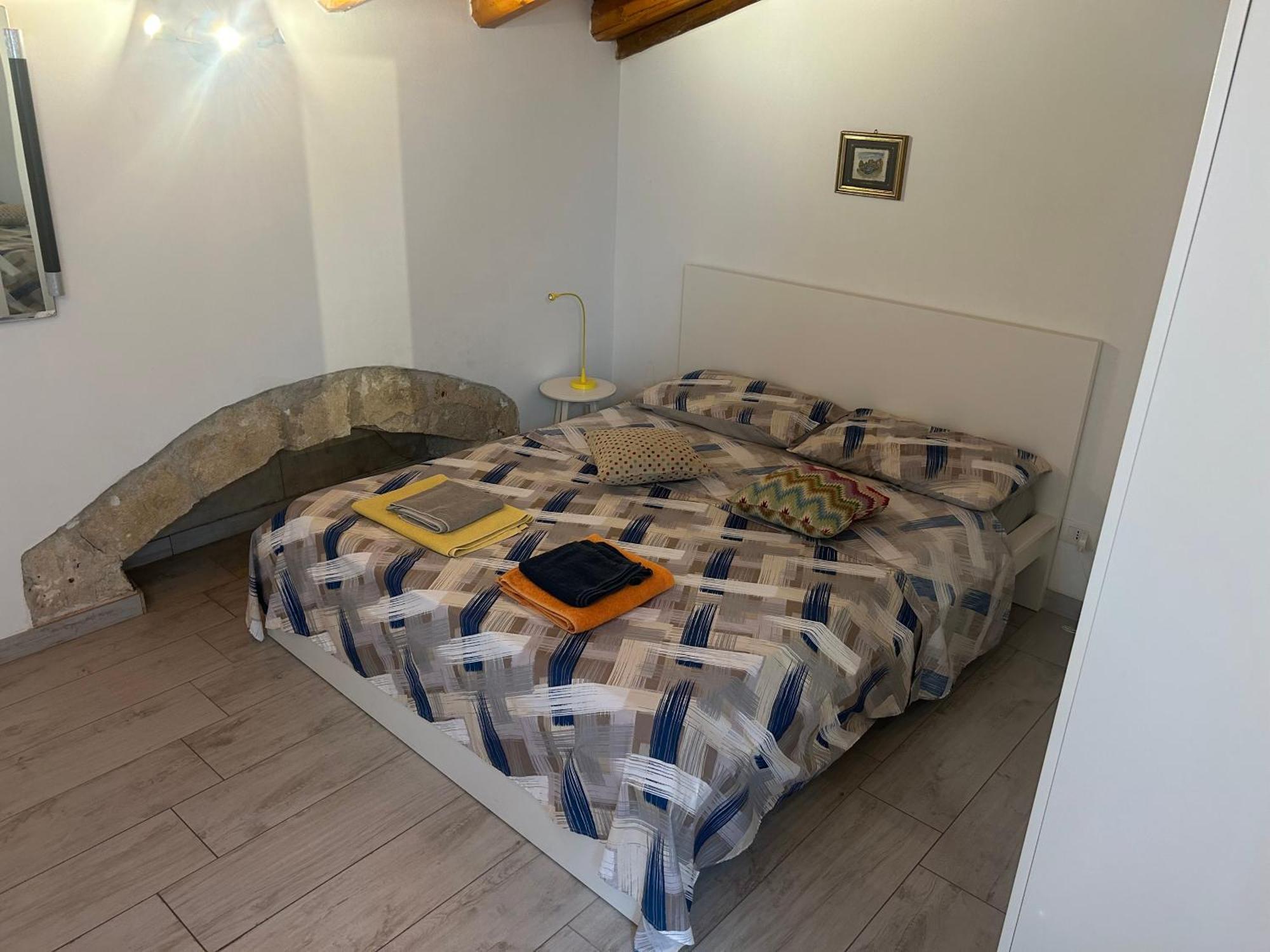 Apartment Deni's